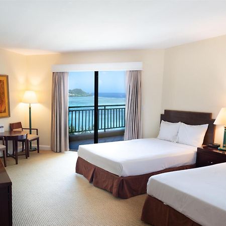 Holiday Resort & Spa Guam Тьюмон Екстер'єр фото