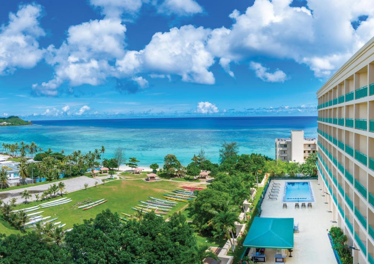 Holiday Resort & Spa Guam Тьюмон Екстер'єр фото